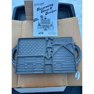 John Wright 1985 Double Sided Cast Iron Gingerbread House Baking Mold  NOS BOX